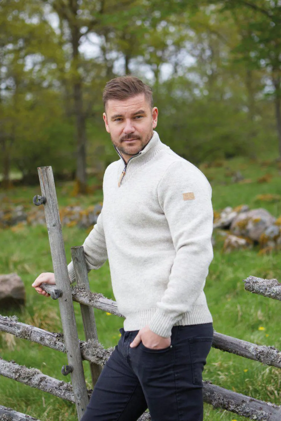 NLS ELM, 100% OFÄRGAD ULL — NATURAL WHITE